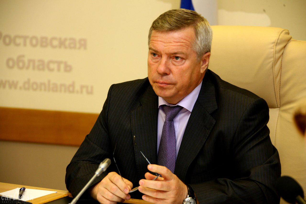 Василий Юрьевич Голубев— российский политик. Губернатор Ростовской области с 14 июня 2010 года