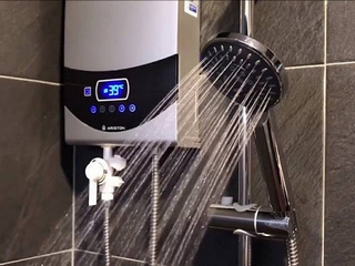 Как выбрать проточный электрический водонагреватель на душ 7-