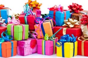 Что можно подарить парню на День Рождения - идеи подарков